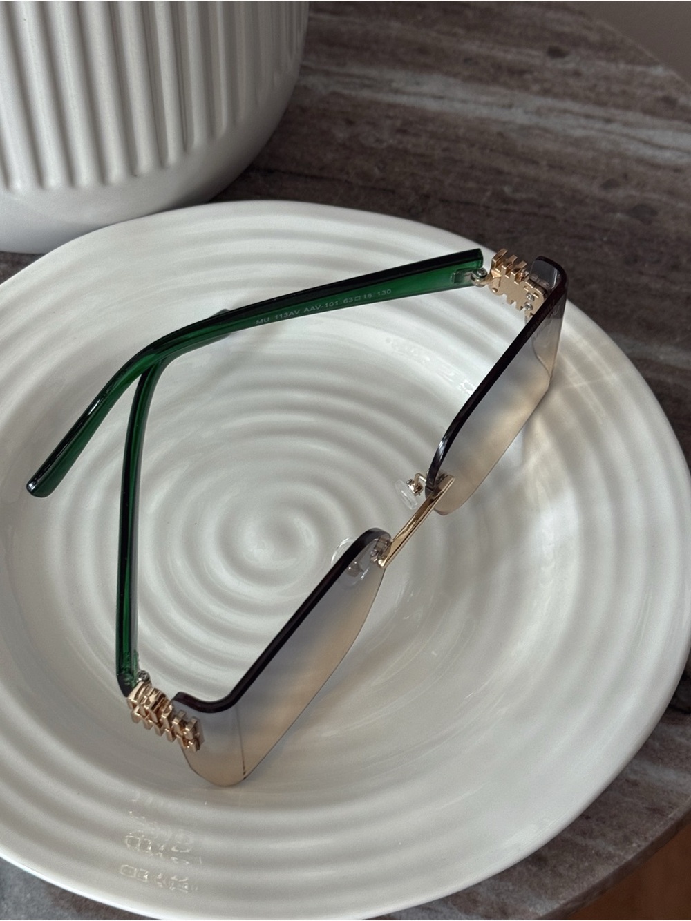 Green Gradient Rimless Shield Sunglasses| Modern Chic - Picture 3 of 4